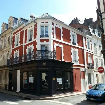 Le Capitaine Jack Appartement Trouville-sur-Mer Buitenkant foto